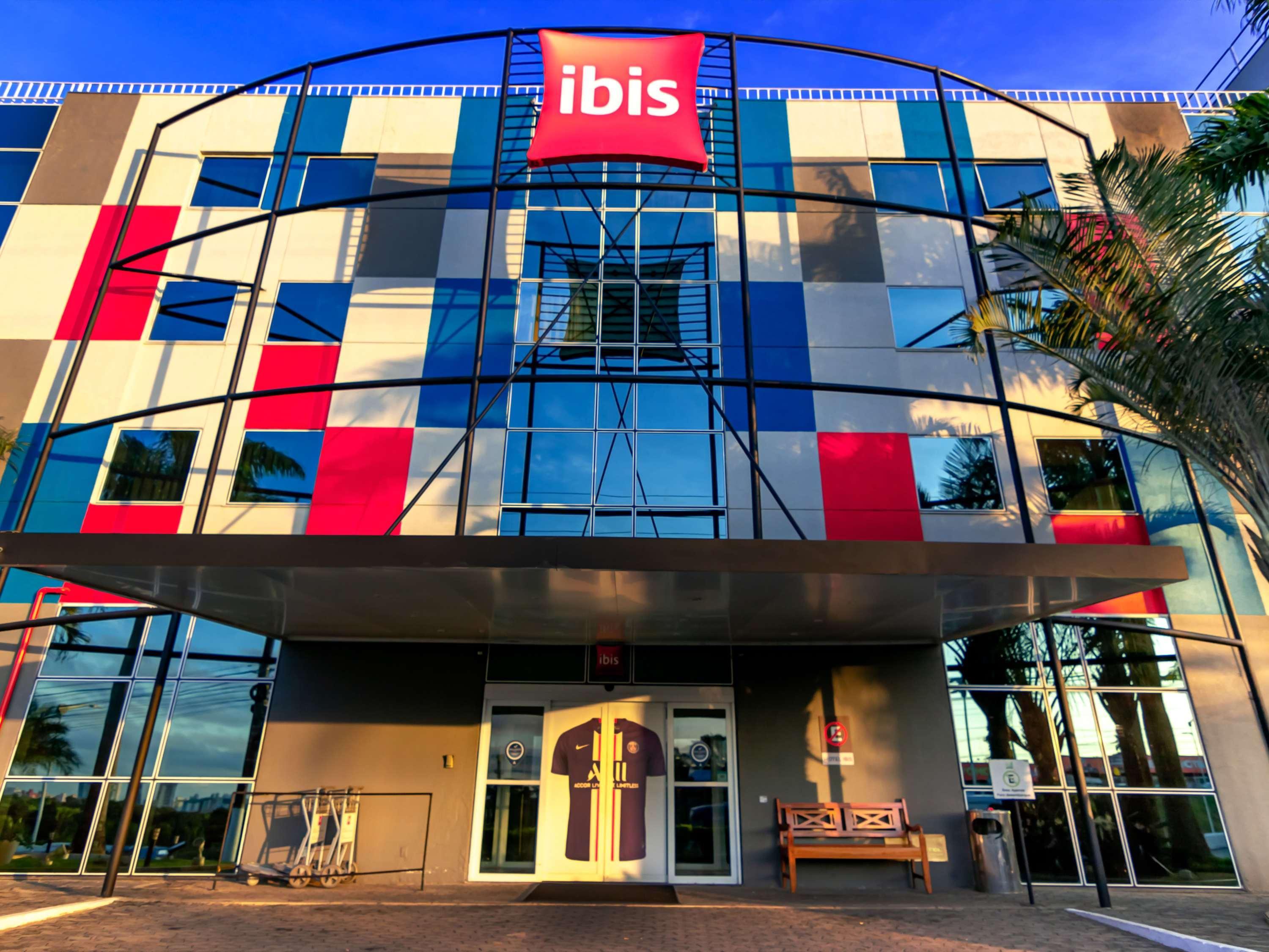 Ibis Vitoria Aeroporto Hotel Buitenkant foto
